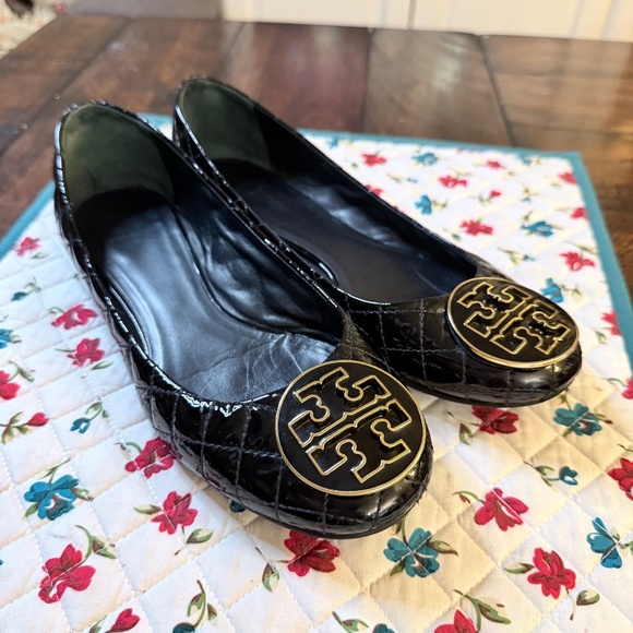 🖤 Tory Burch Claire Quilted Patent Leather Ballet Flats – Size 11 🖤 - Picture 5 of 9